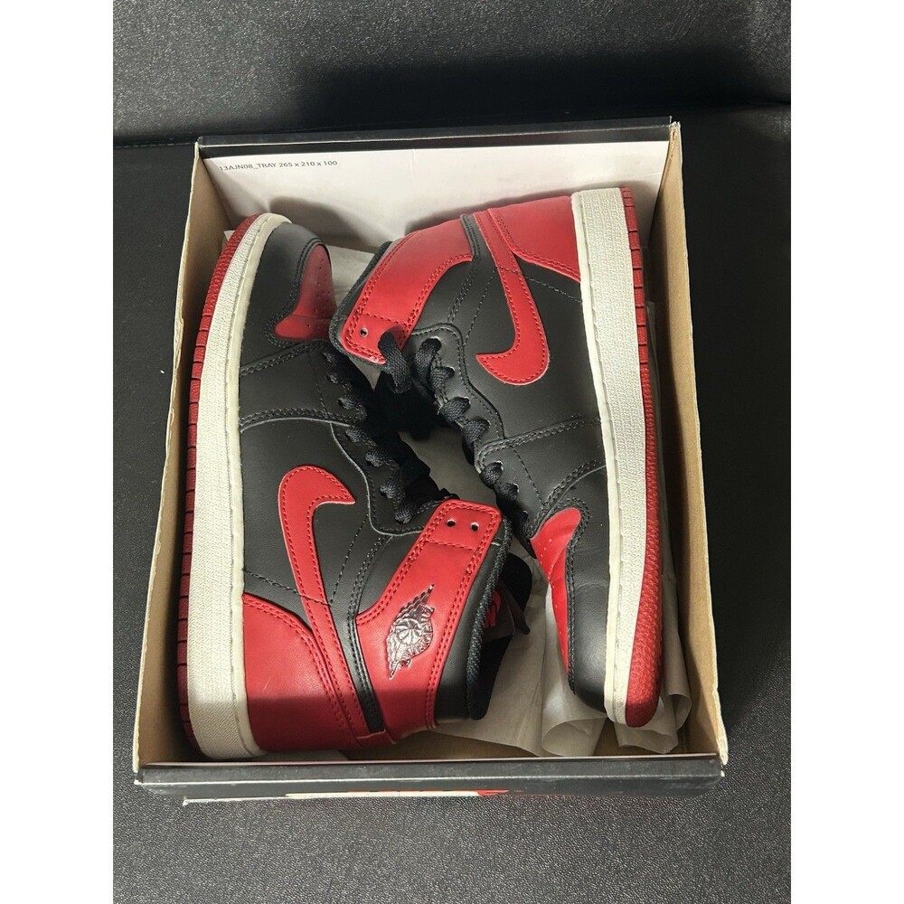 Nike Air Jordan 1 Retro High OG BG 'Bred' 2013  575441-023  Youth Size 4.5Y